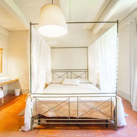 Tenuta La Fratta בית כפרי