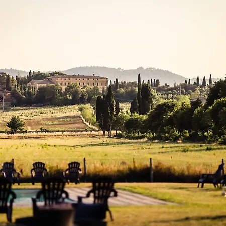בית כפרי Tenuta La Fratta *